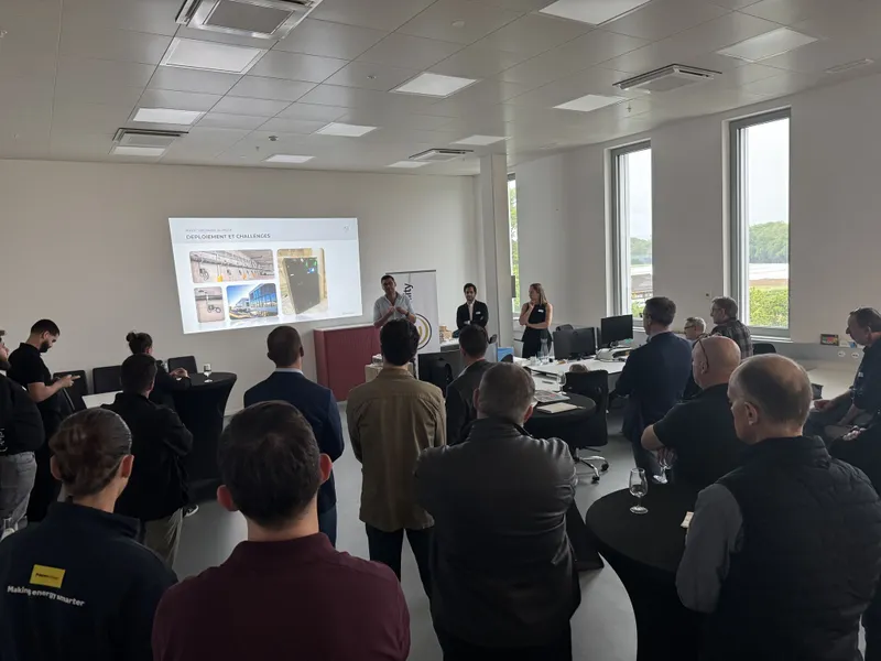 Retour sur le 5 à 7 thématique romand de Swiss eMobility, accueilli dans nos bureaux